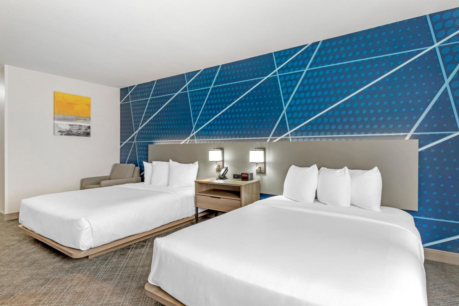Comfort Inn & Suites Irving Las Colinas DFW photo 19