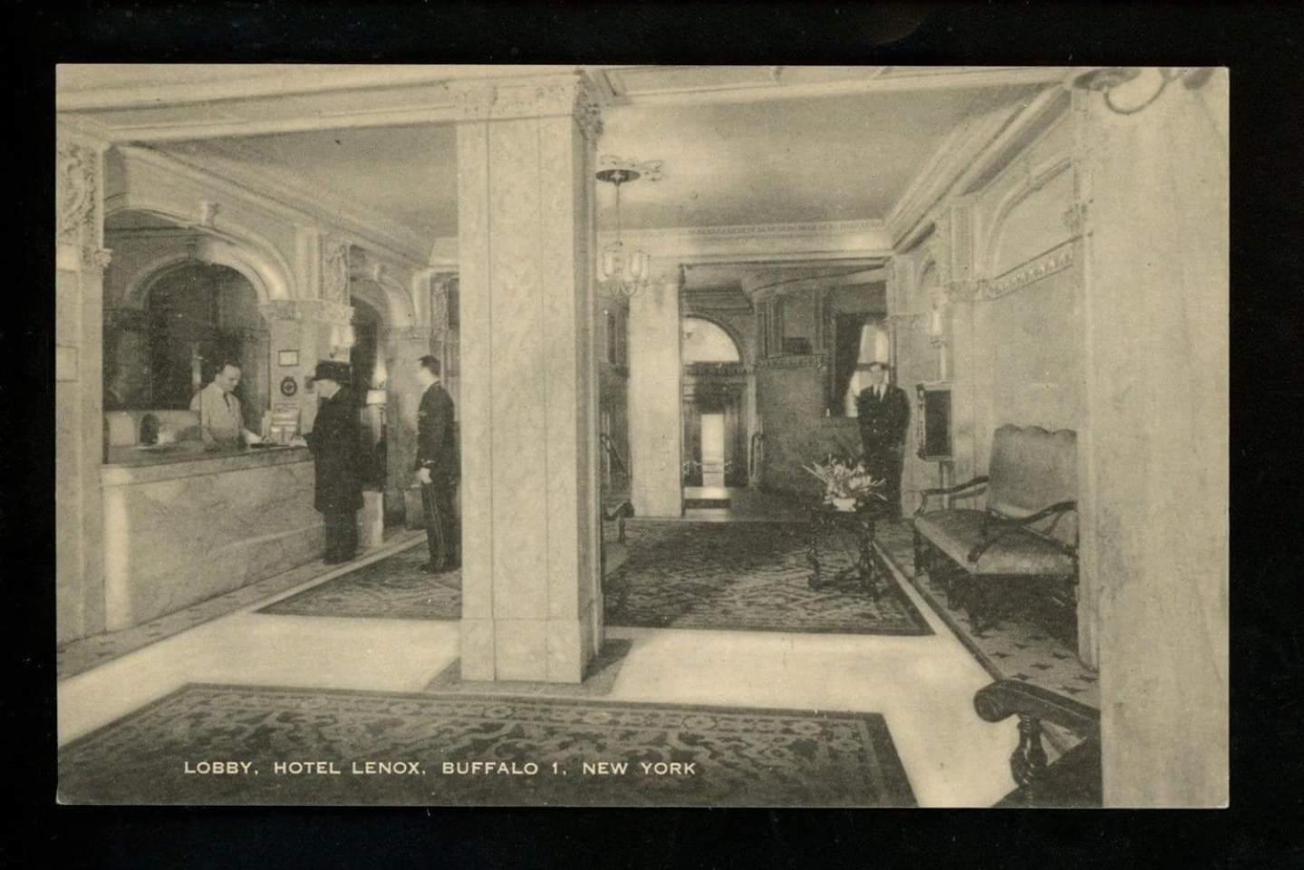 Lenox Hotel and Suites photo 23