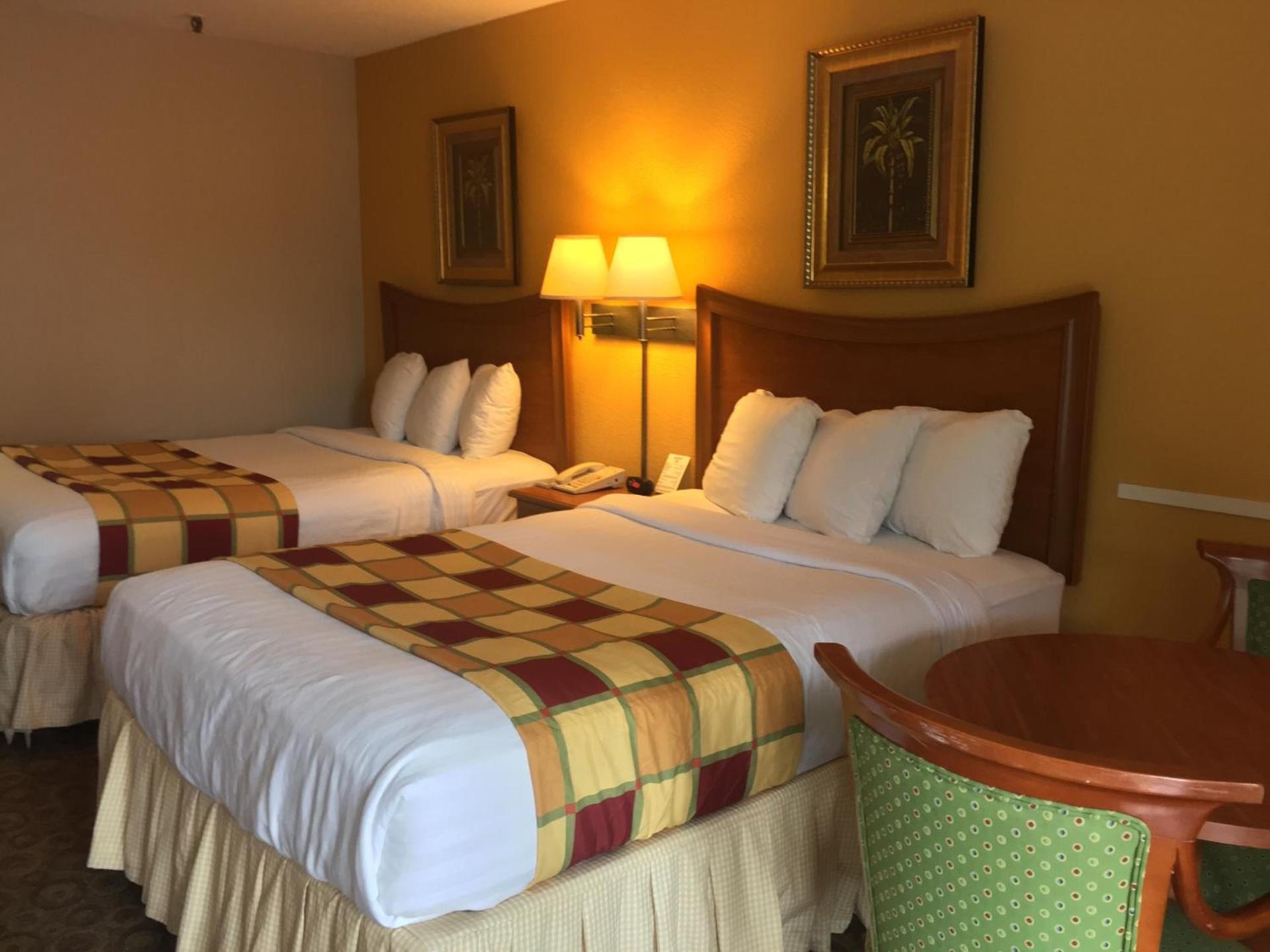 Budget Inn Sanford International Airport photo 8
