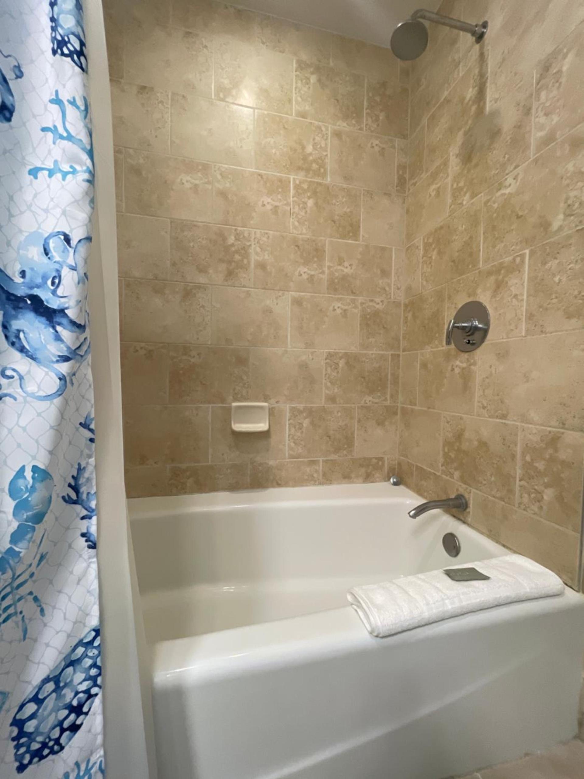 South Beach Biloxi Hotel & Suites photo 34
