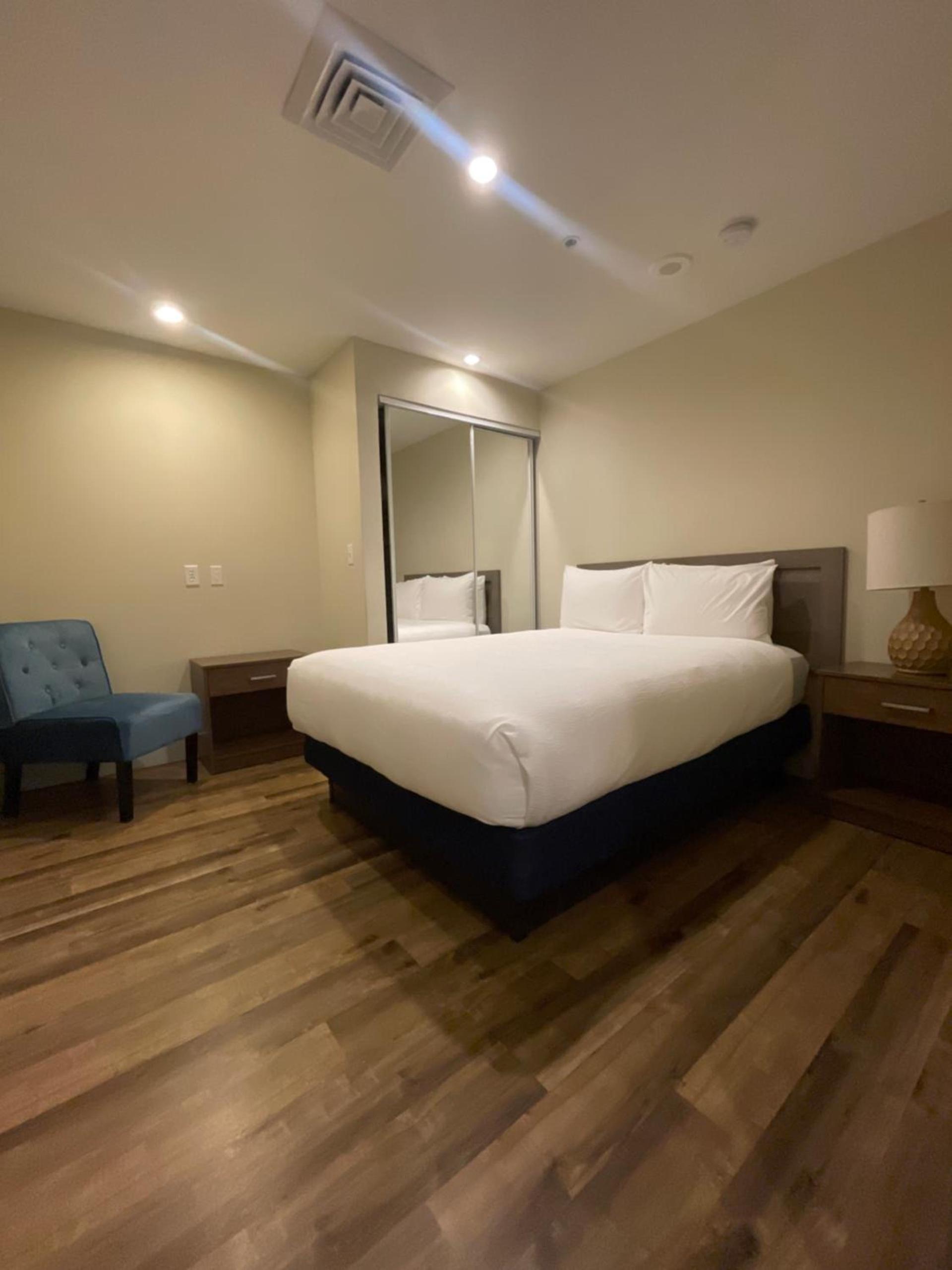 South Beach Biloxi Hotel & Suites photo 40