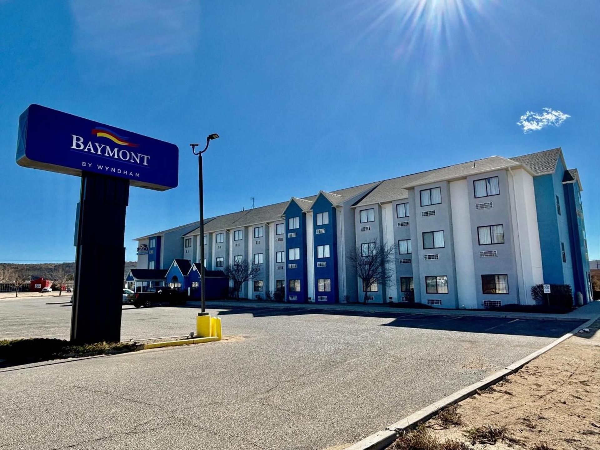 Baymont by Wyndham Farmington photo 41