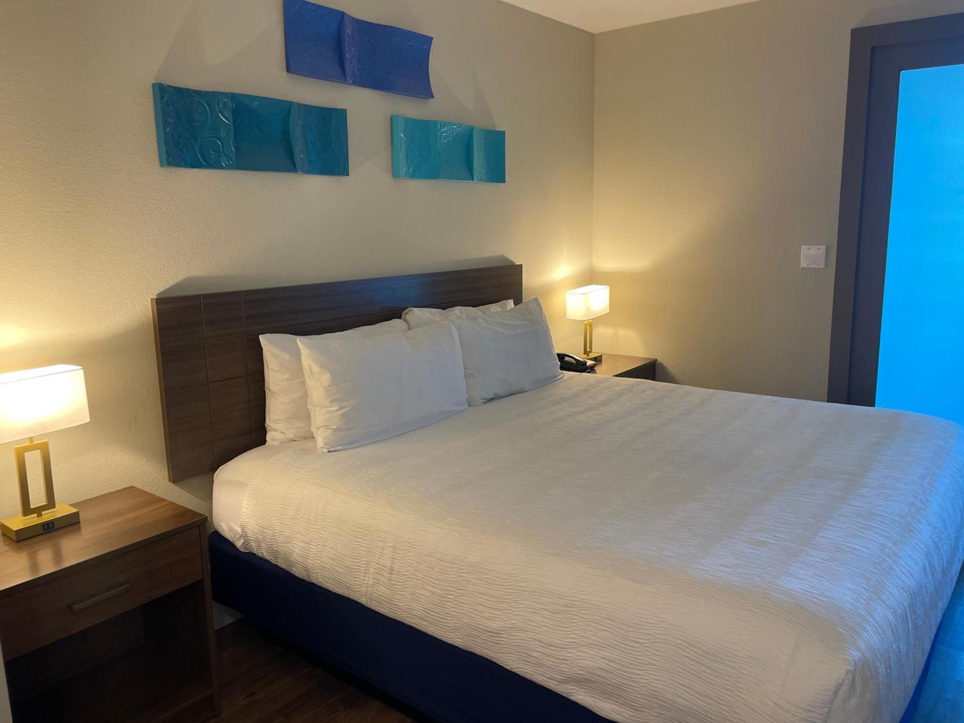 South Beach Biloxi Hotel & Suites photo 66