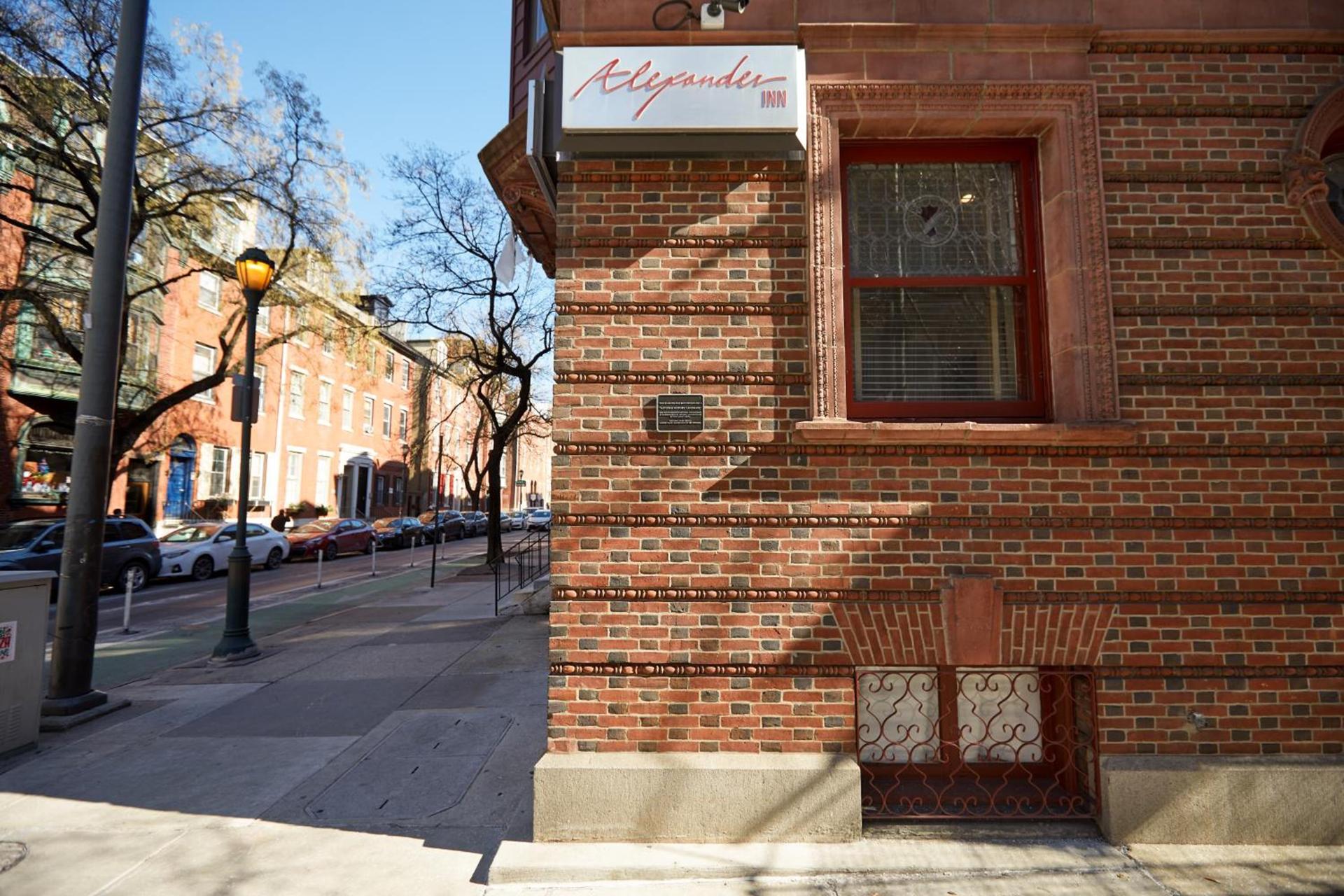Alexander Inn photo 11