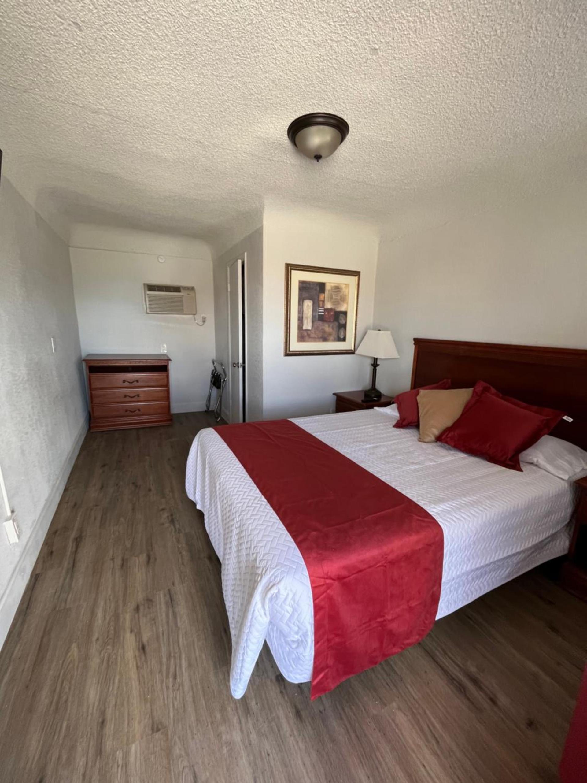 Arizona 9 Motor Hotel photo 5