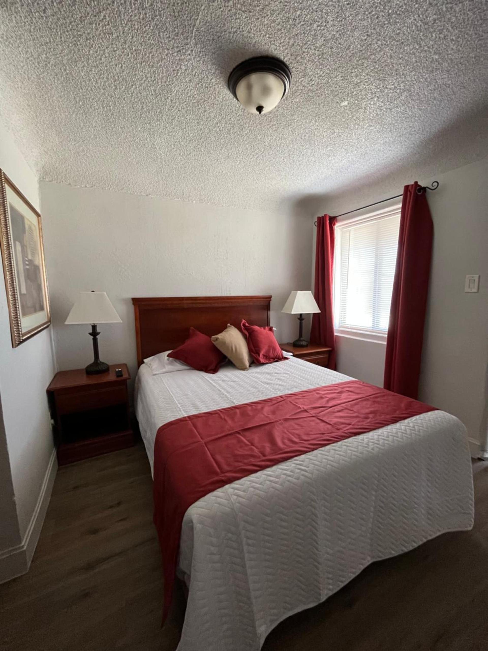 Arizona 9 Motor Hotel photo 4