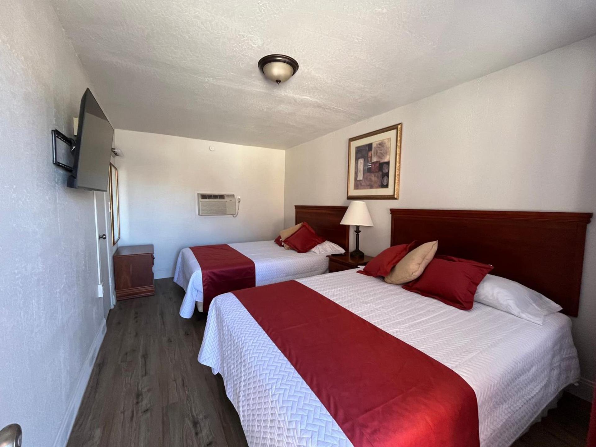 Arizona 9 Motor Hotel photo 12