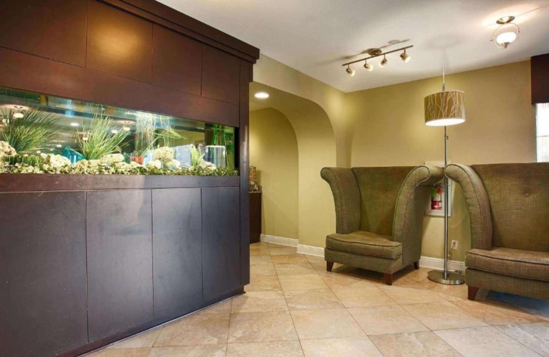 Best Western Zachary Inn photo 22