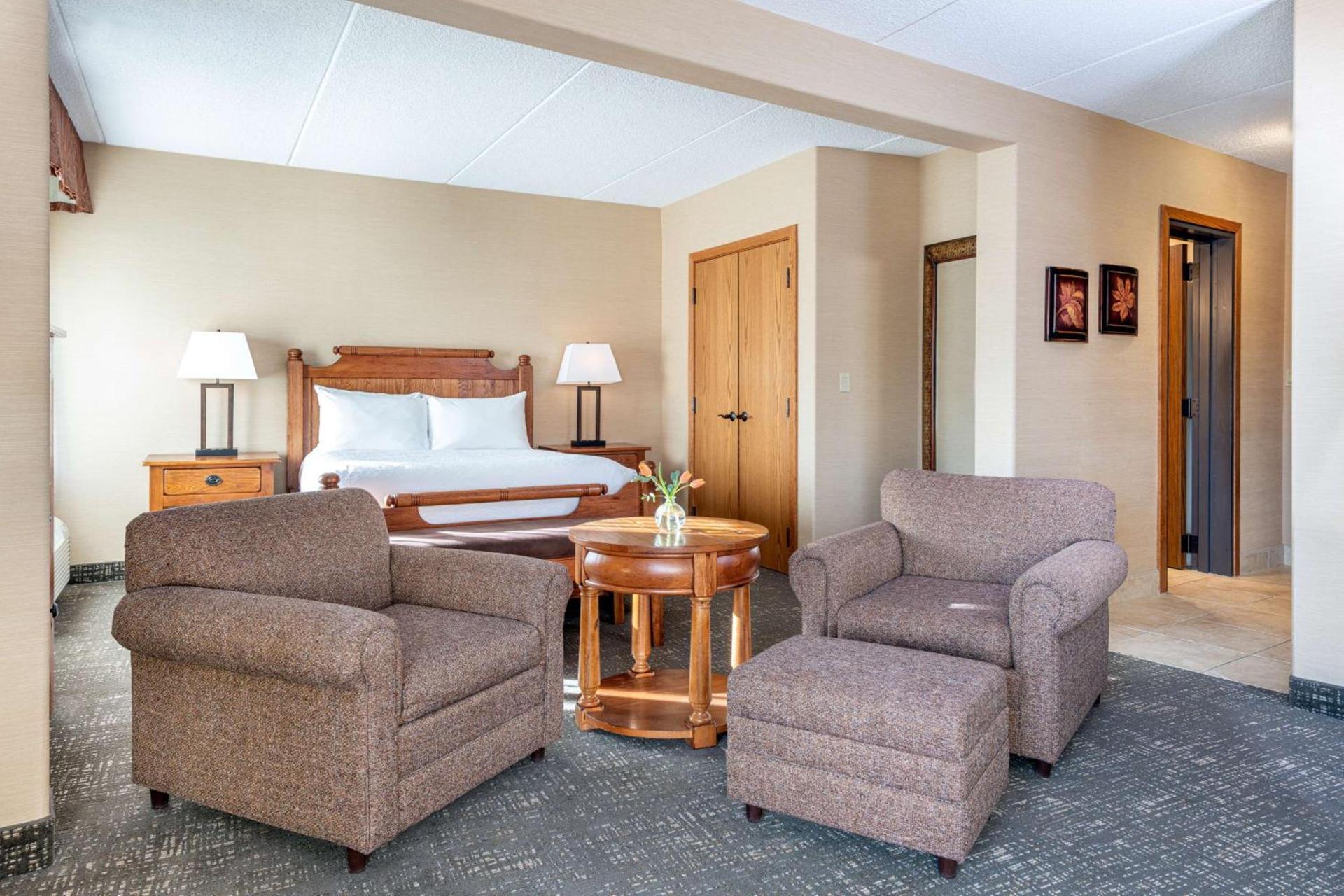 Best Western Plus Waterbury - Stowe photo 14