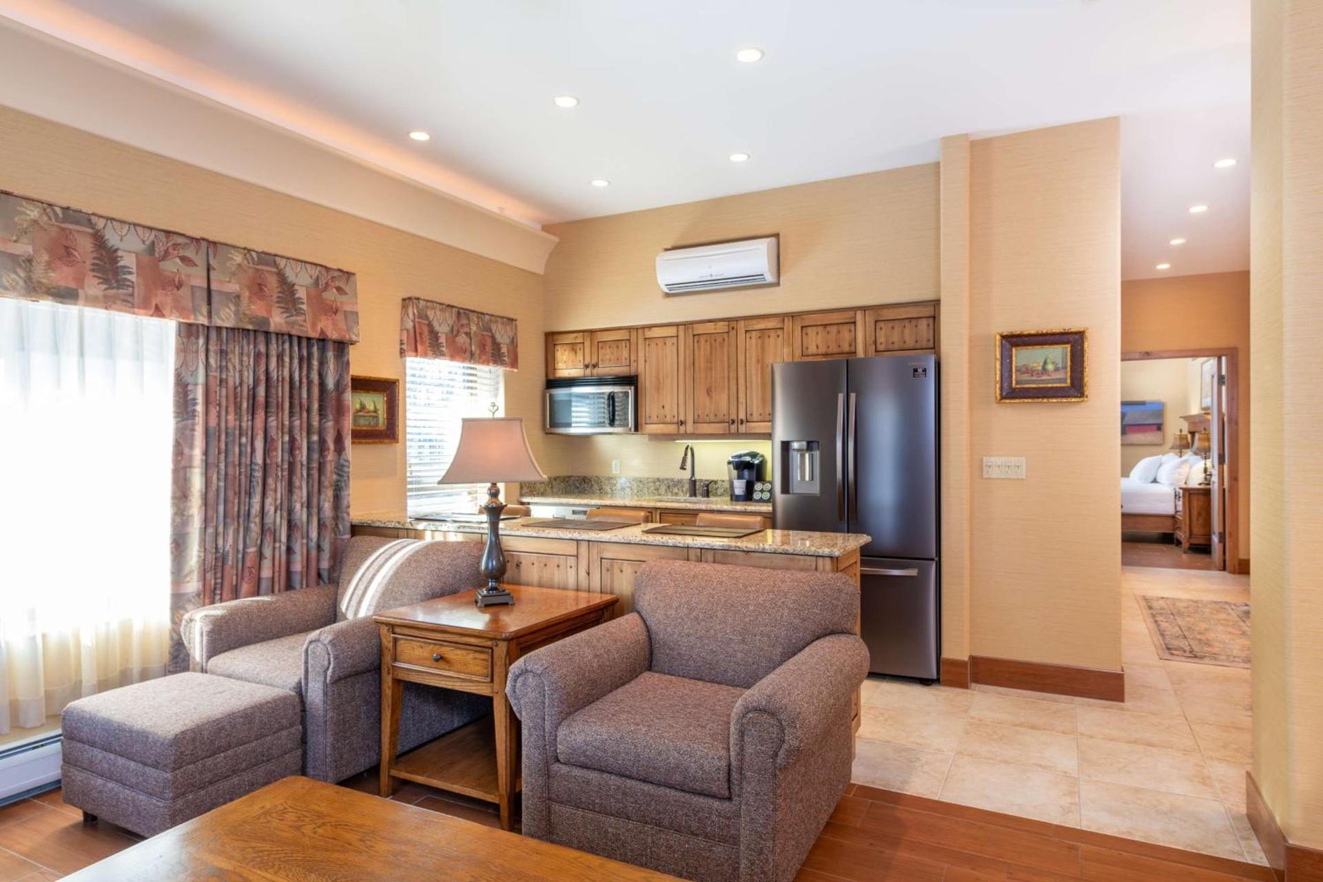 Best Western Plus Waterbury - Stowe photo 35