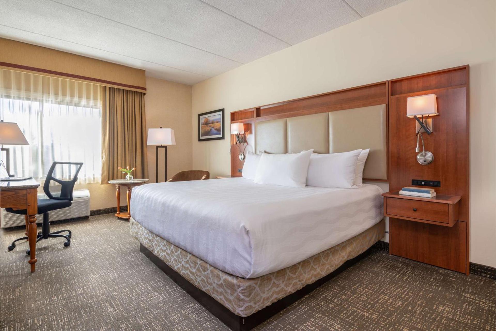 Best Western Plus Waterbury - Stowe photo 17