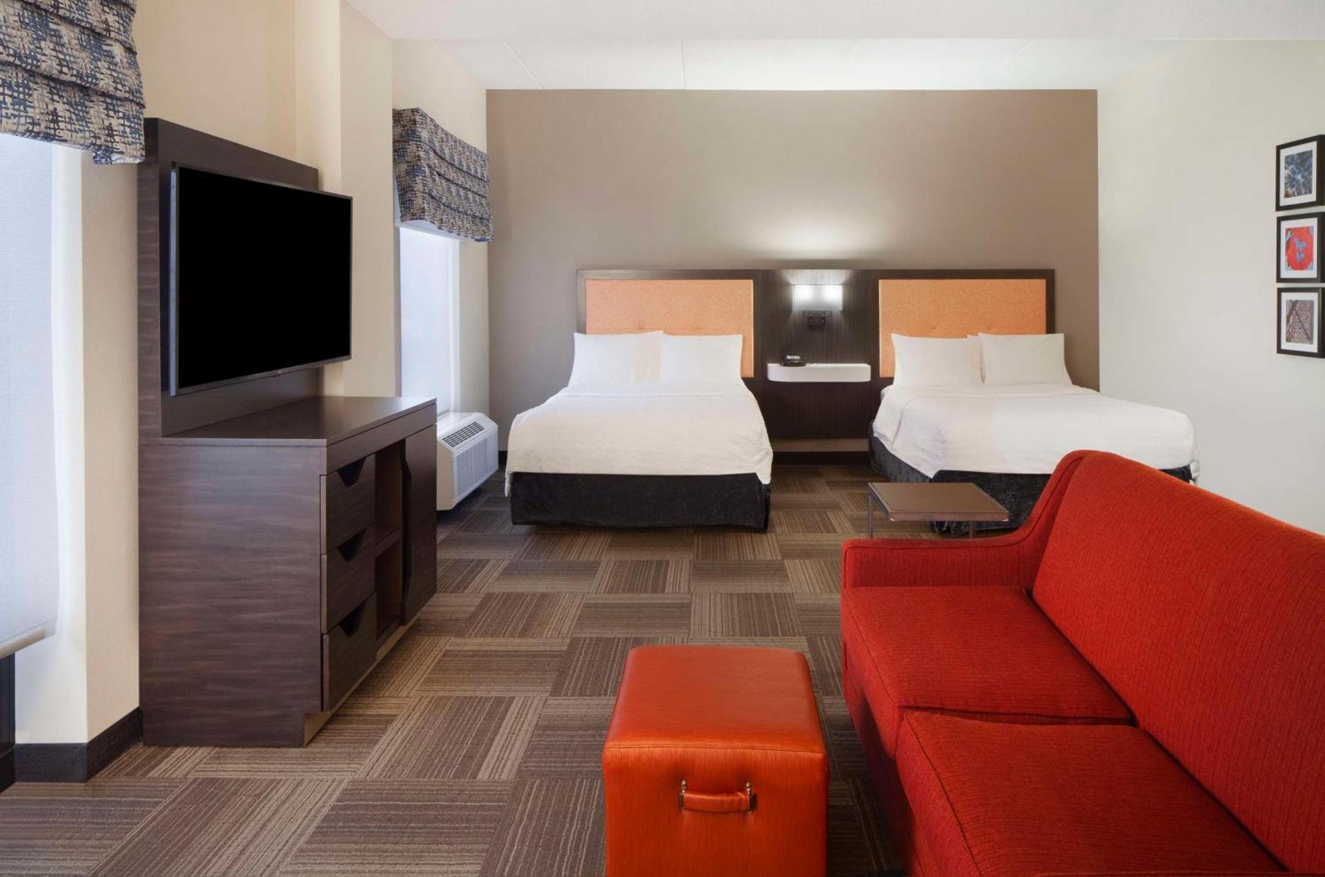 Hampton Inn Charleston-Southridge photo 24