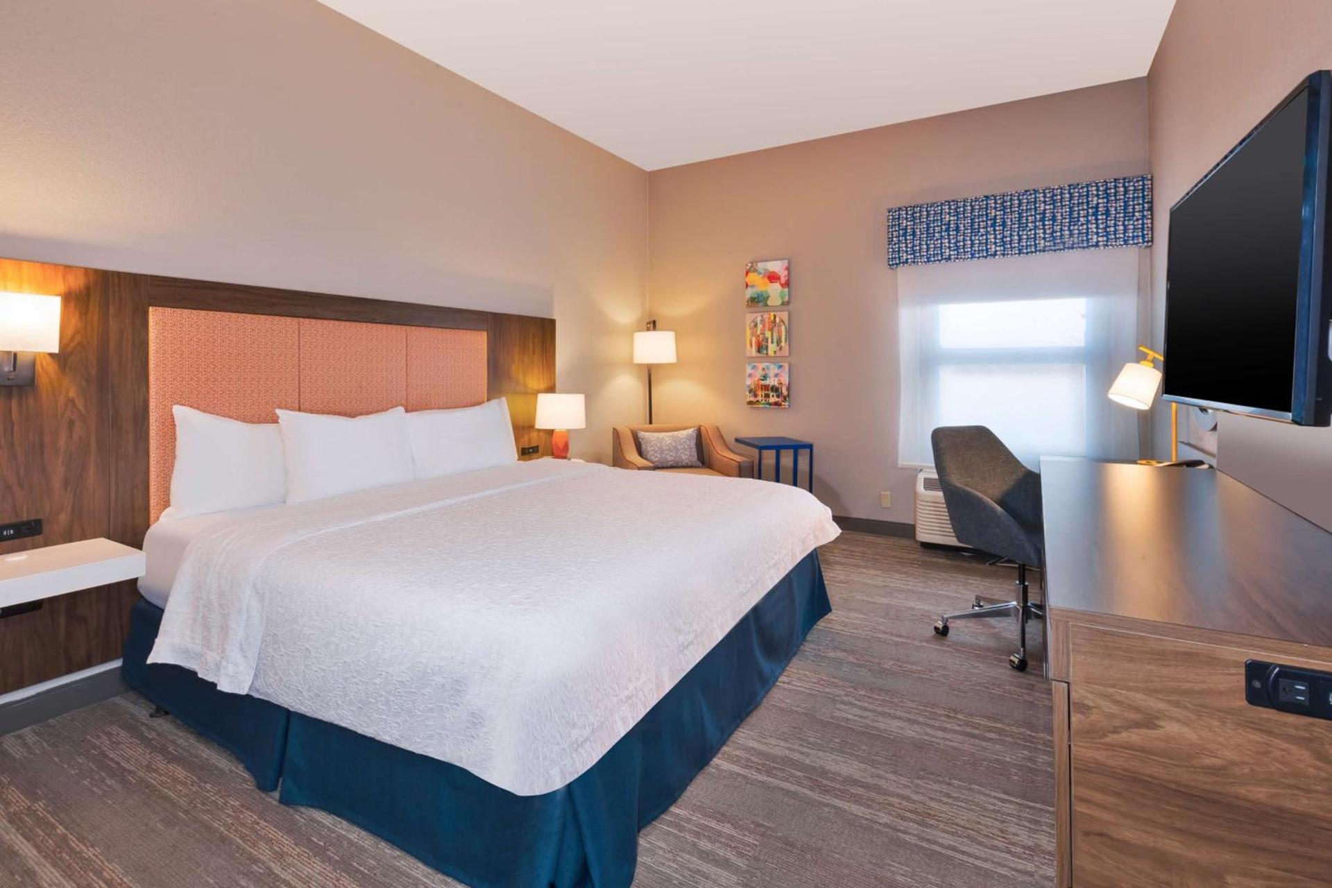 Hampton Inn Princeton photo 20