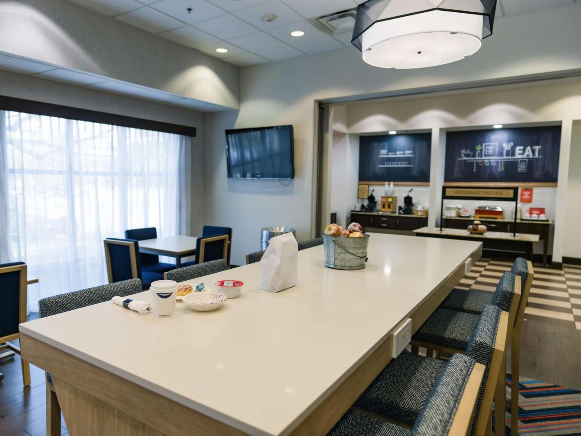 Hampton Inn Greenville photo 21