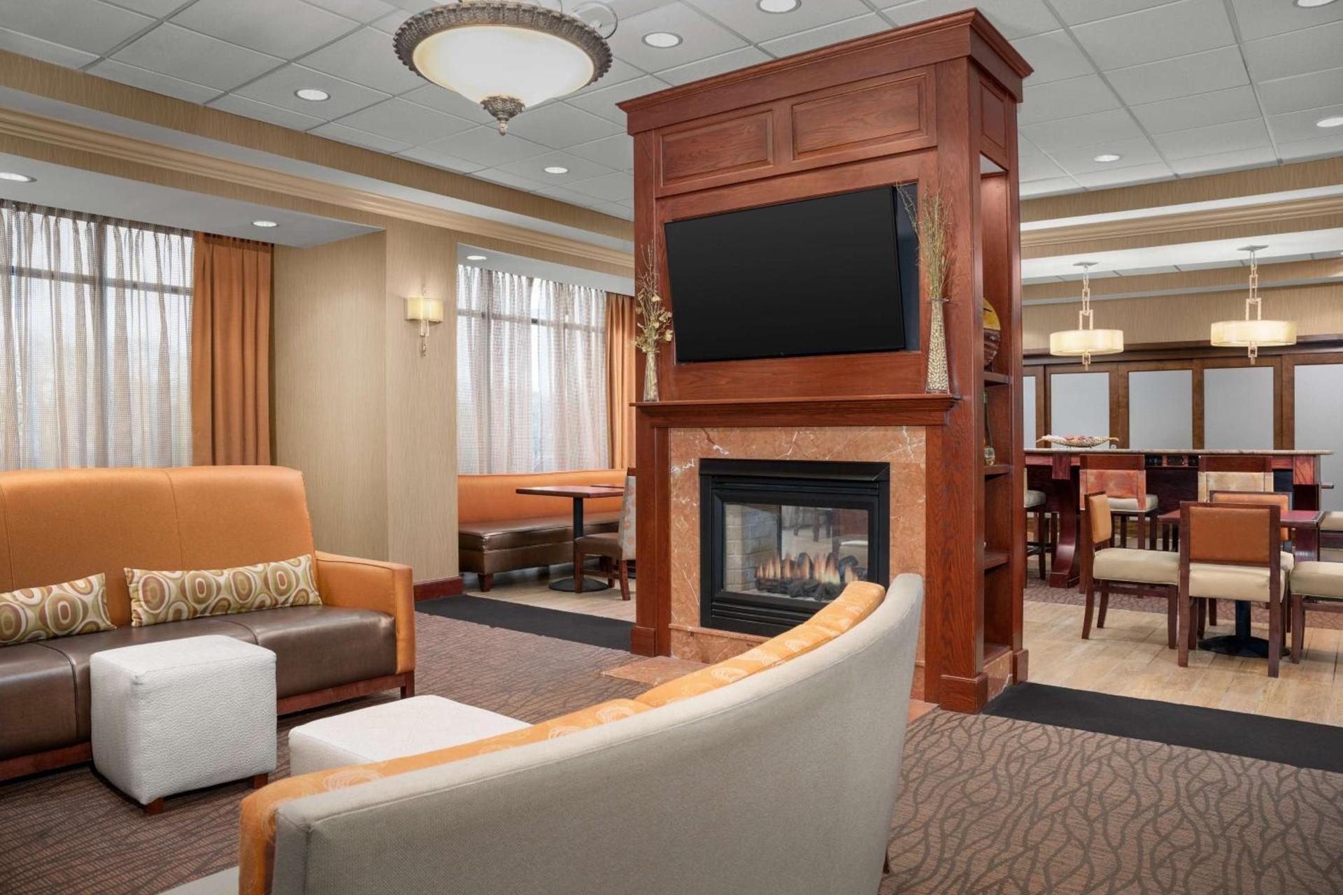 Hampton Inn Easton photo 4