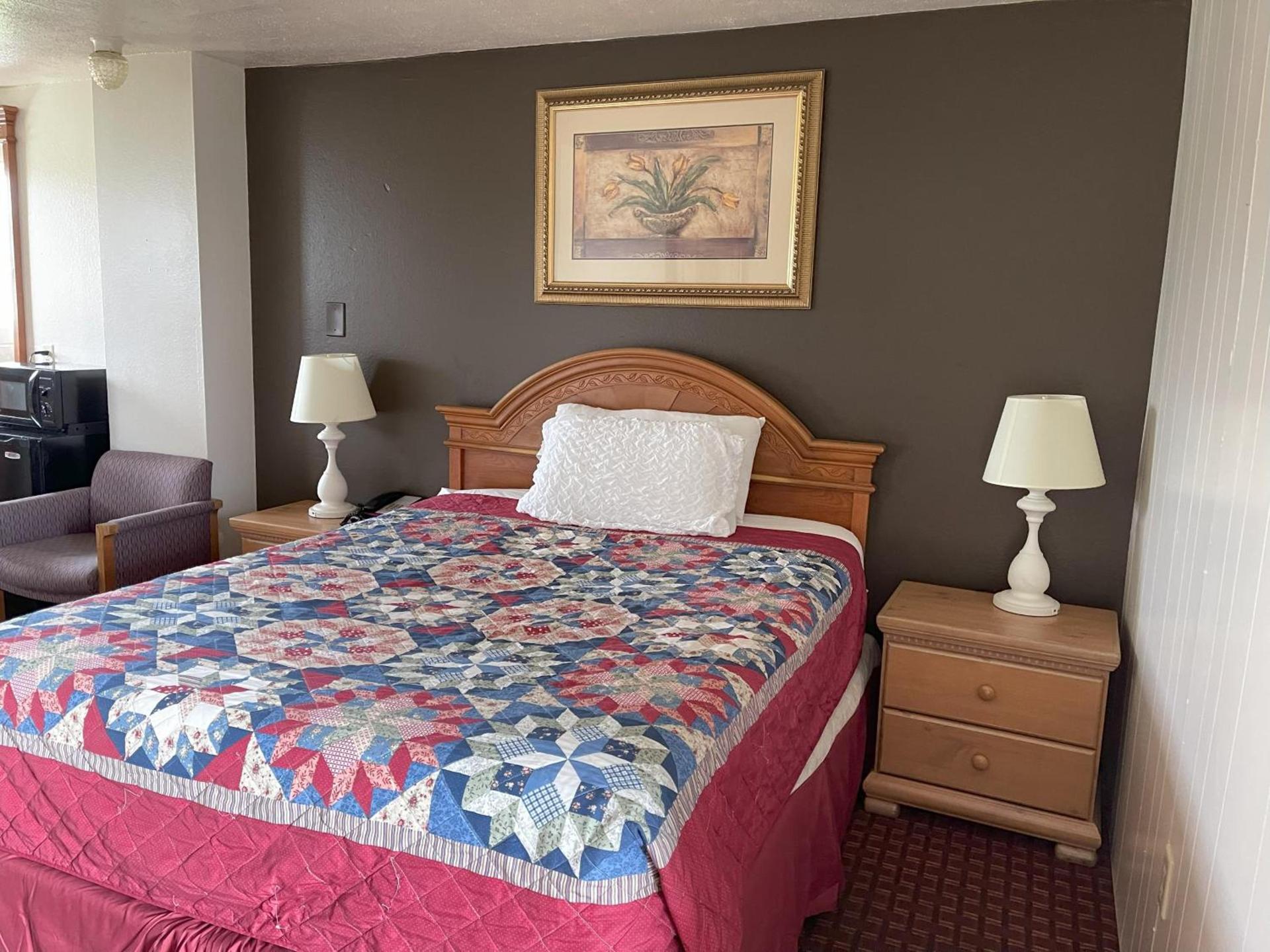 Royal A Motel photo 31