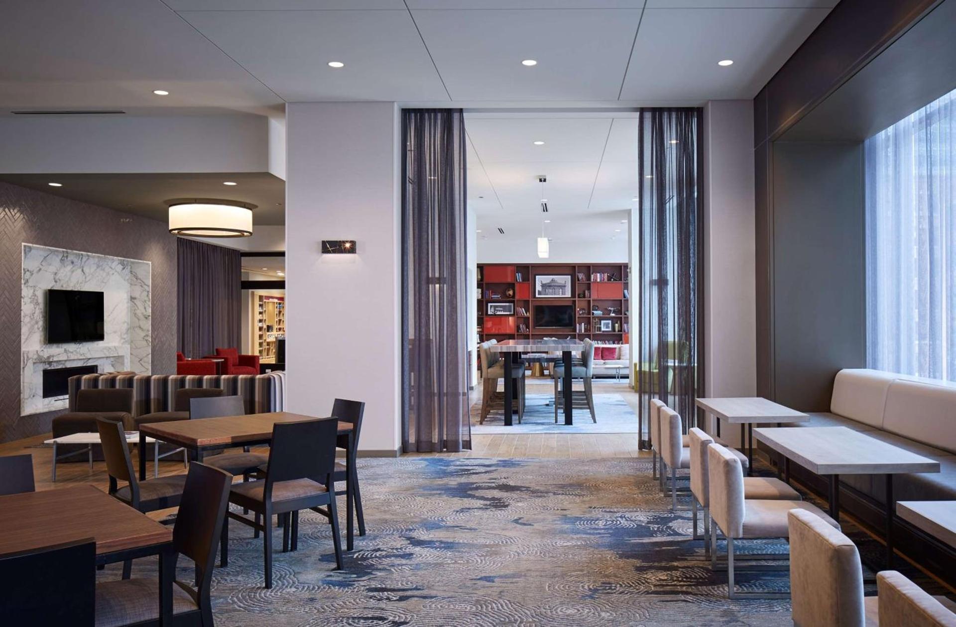 Hampton Inn Chicago West Loop Fulton Market Area photo 12