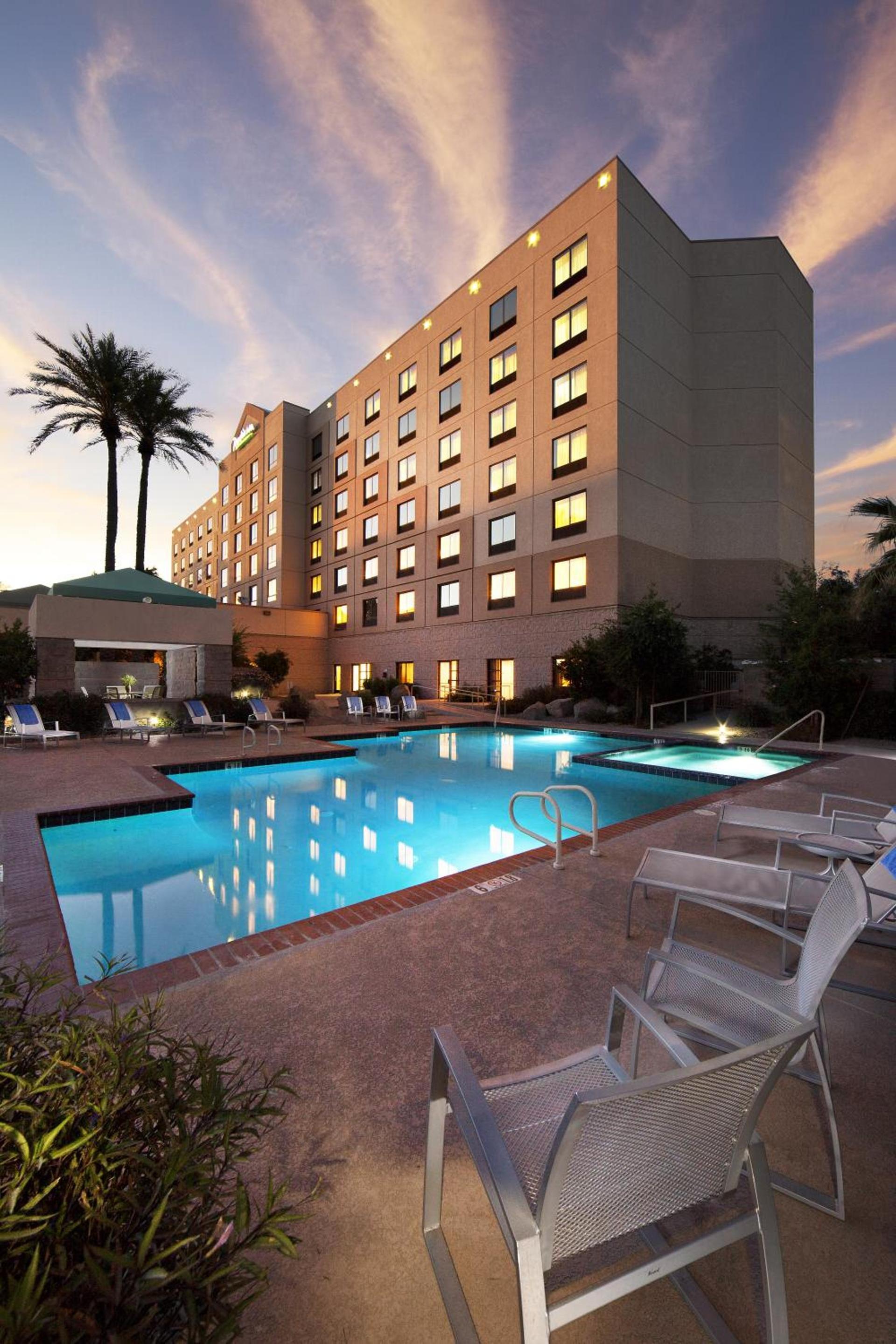 Radisson Hotel Phoenix Airport photo 7