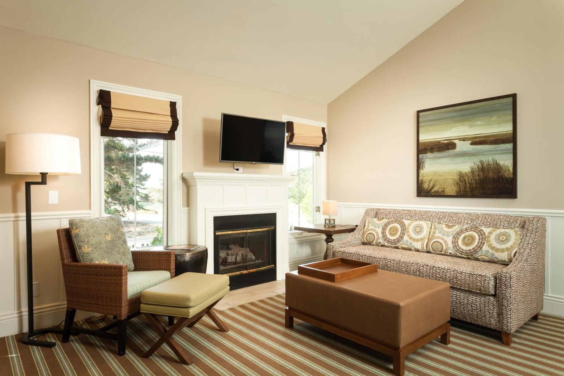 Lighthouse Lodge & Cottages photo 25
