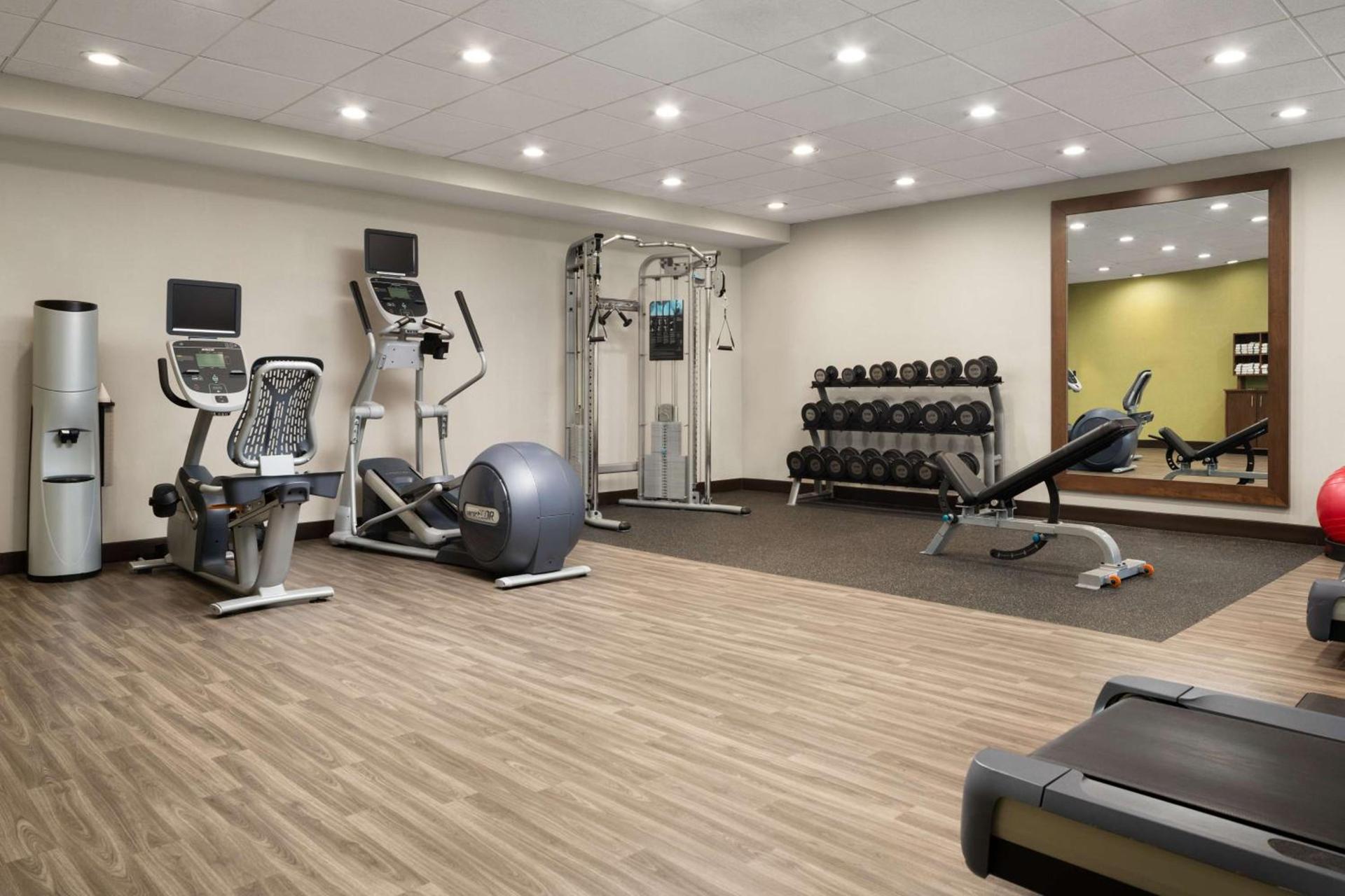Hampton Inn Fairfax City photo 9