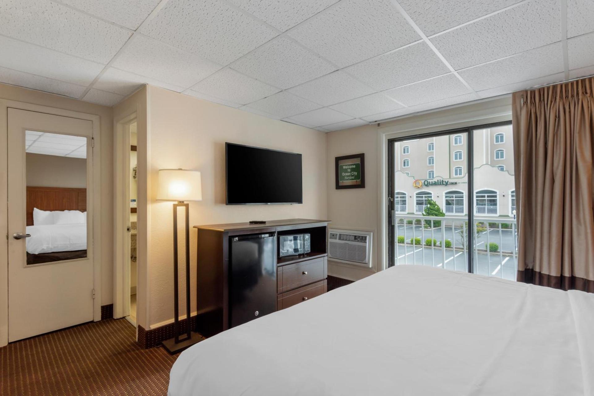 Quality Inn Ocean City Beachfront photo 21