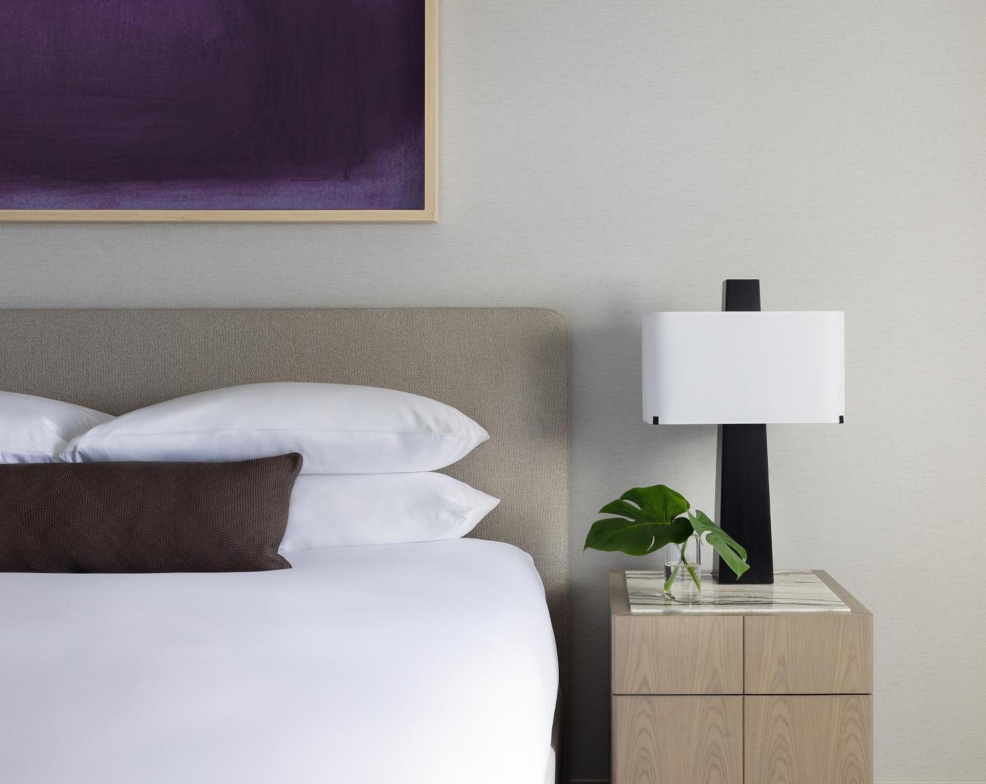 Kimpton Claret Hotel by IHG photo 2