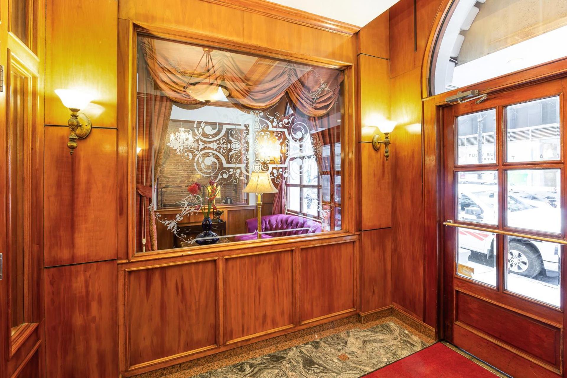 Hotel St. James photo 9
