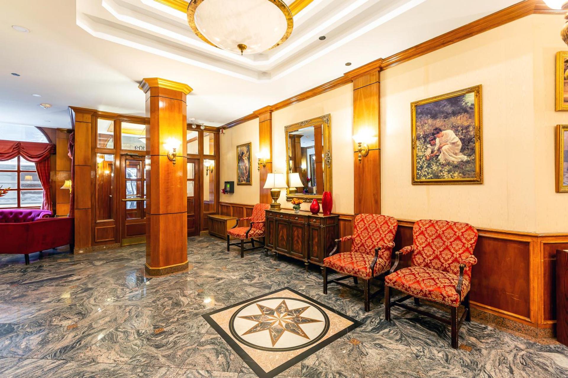 Hotel St. James photo 8