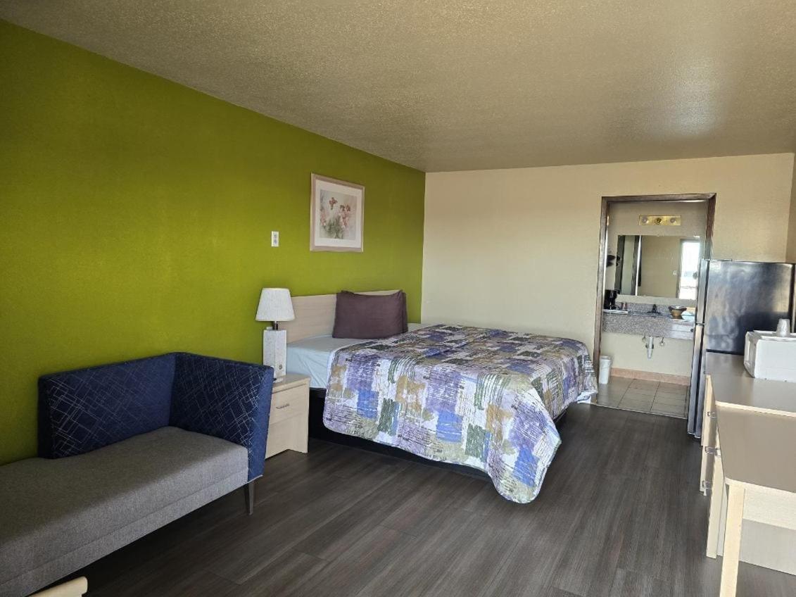 Lodge USA Motel photo 5