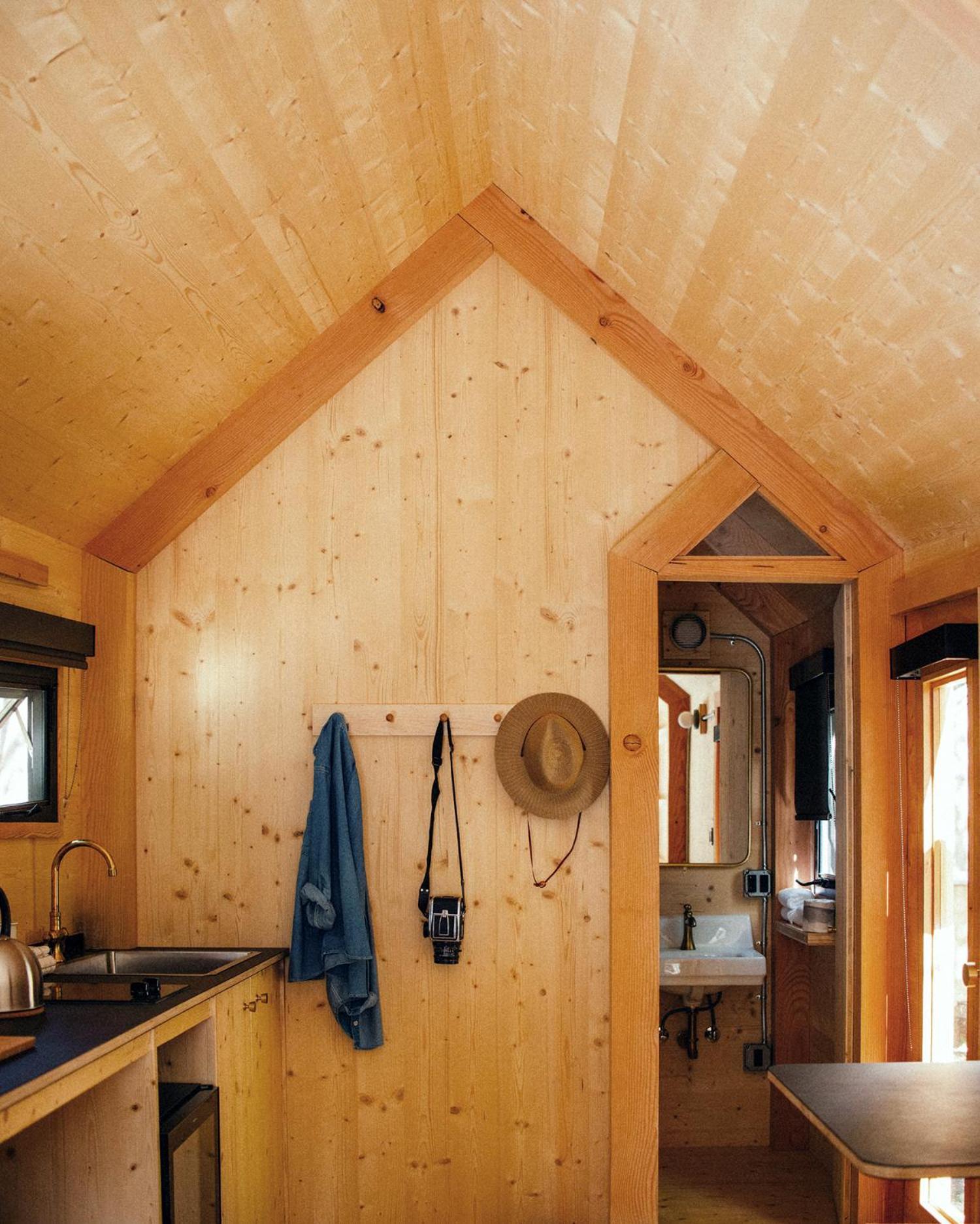 Johnson's Beach Cabins and Campground photo 40