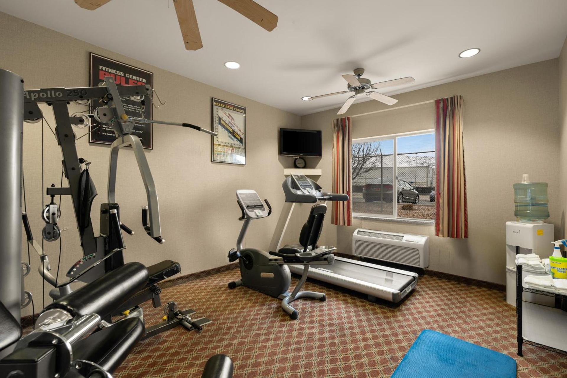 Comfort Inn Ogden near Event Center photo 65
