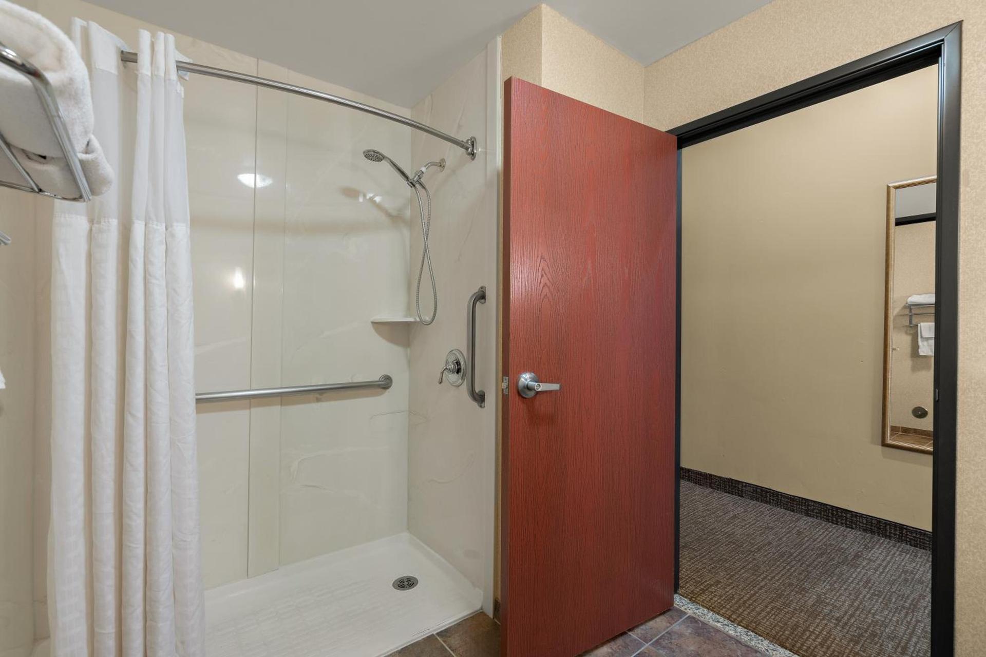 Comfort Inn Ogden near Event Center photo 82