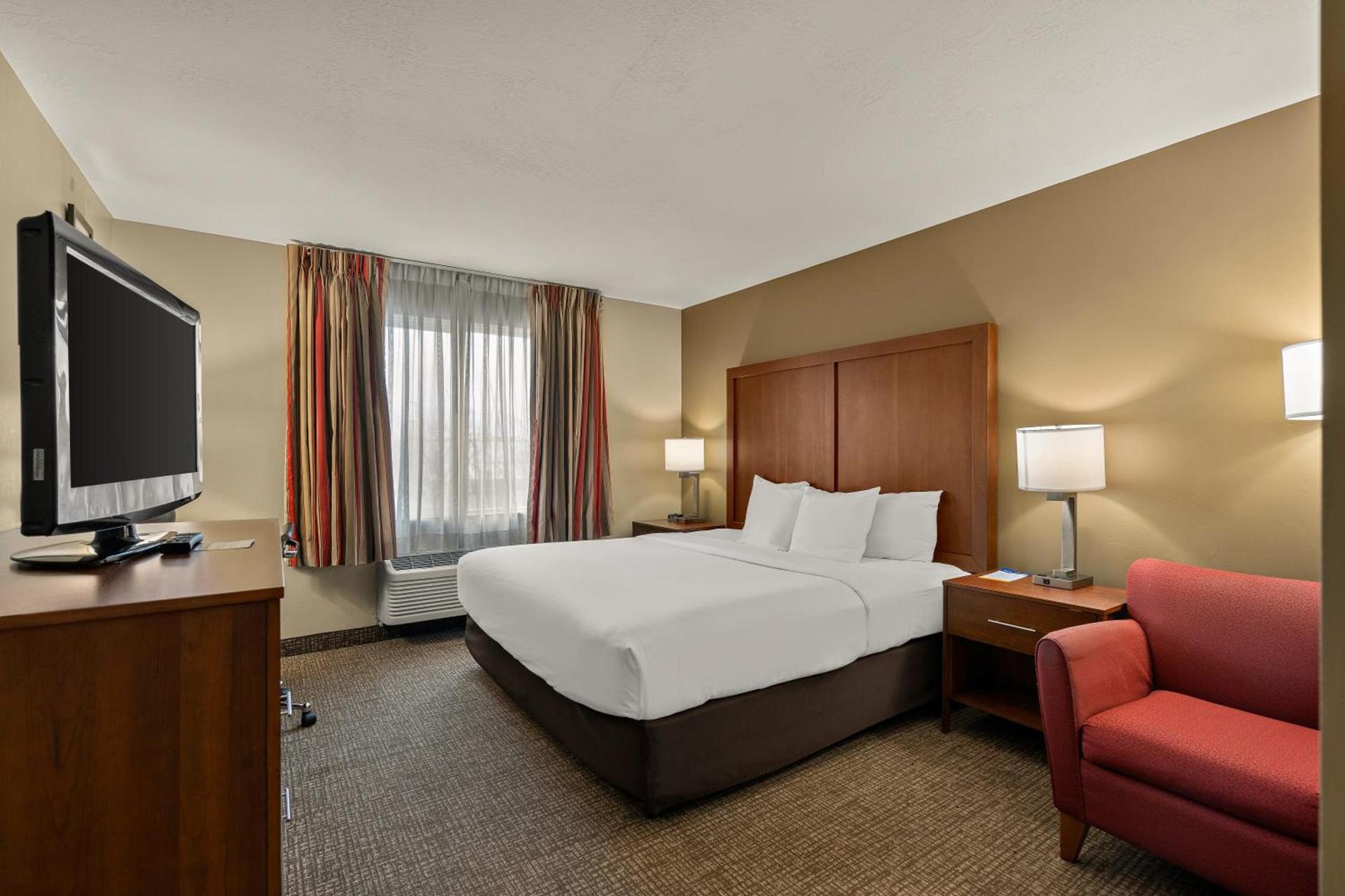 Comfort Inn Ogden near Event Center photo 74