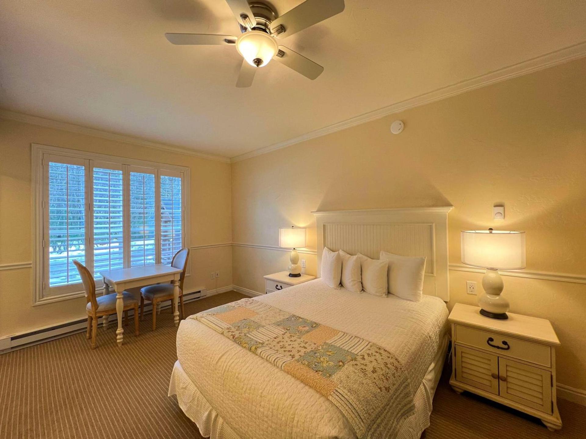 Best Western Grandma's Feather Bed photo 17
