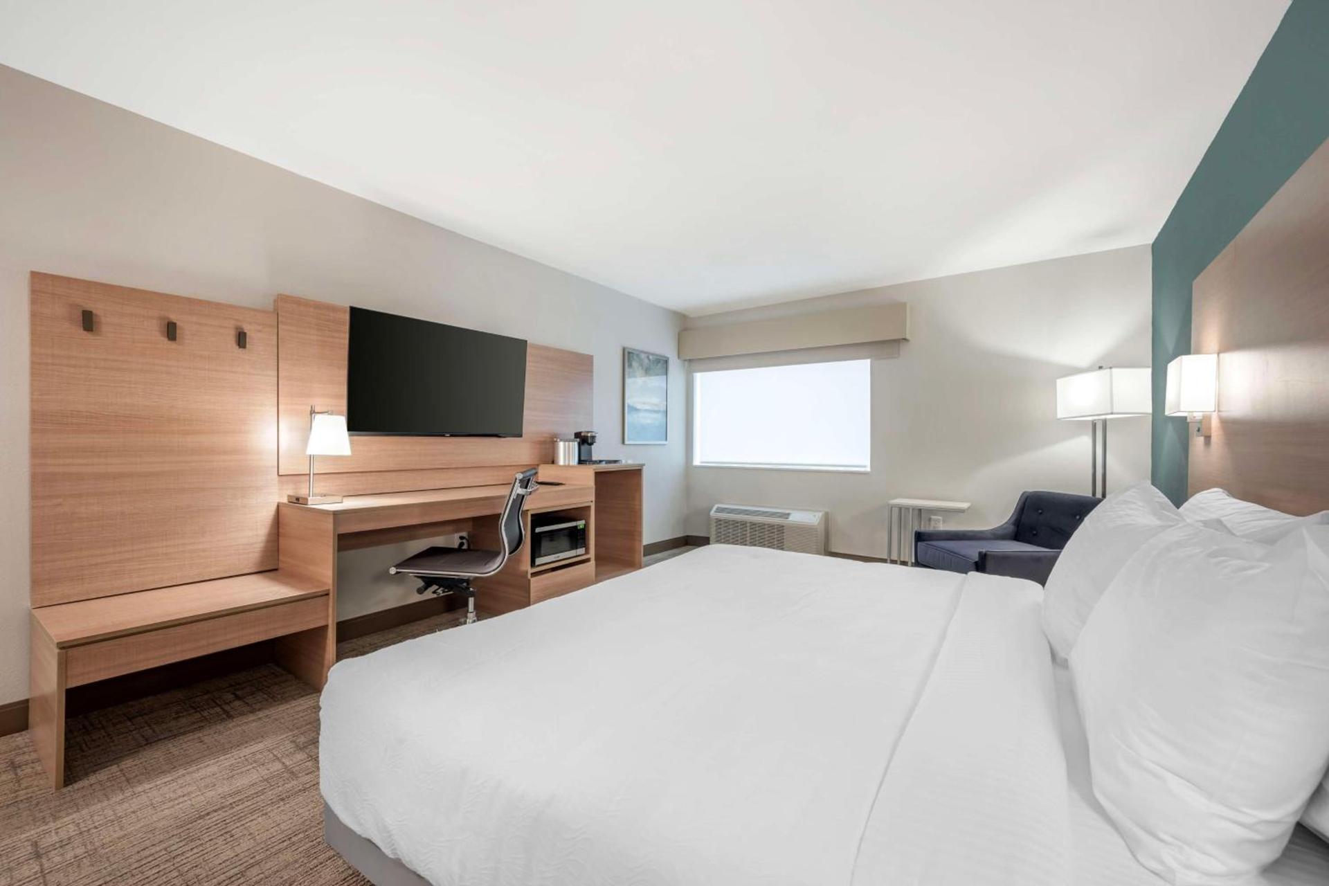 Best Western River Cities photo 28