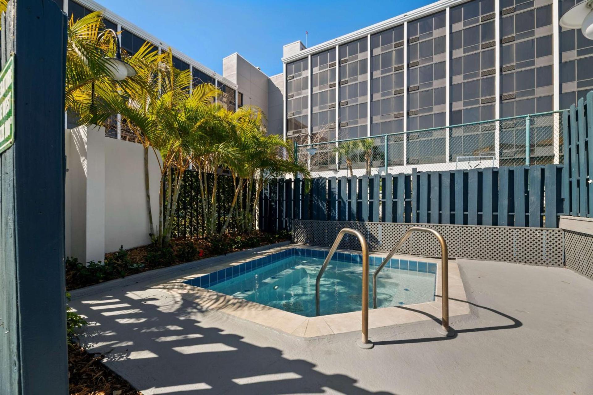 Best Western Orlando Gateway Hotel photo 46