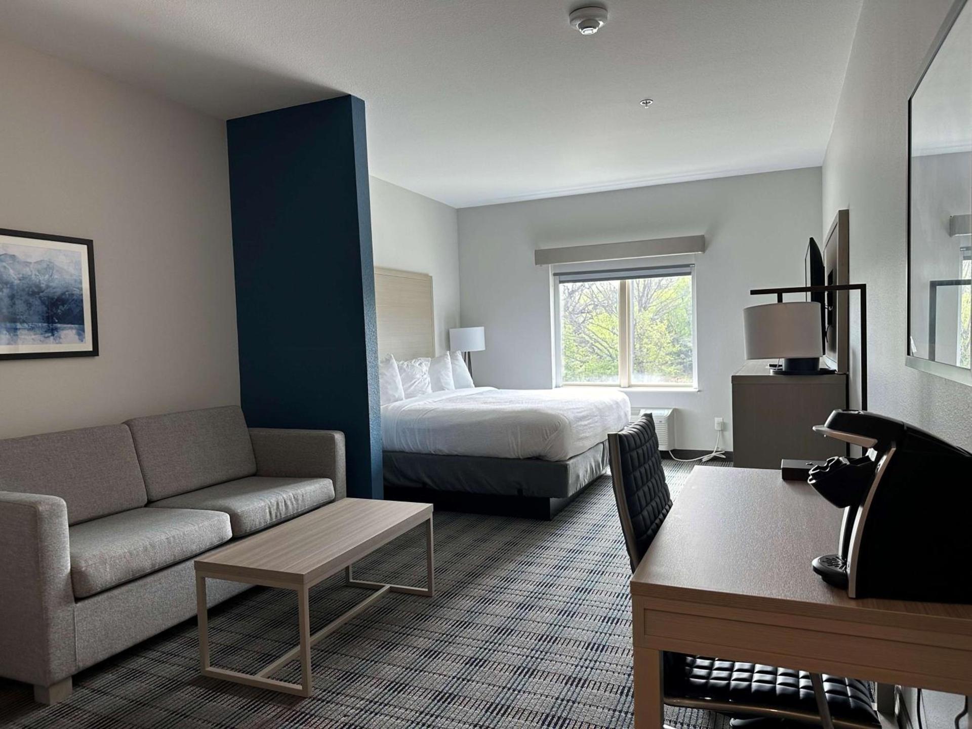Best Western Plus Chandler photo 3