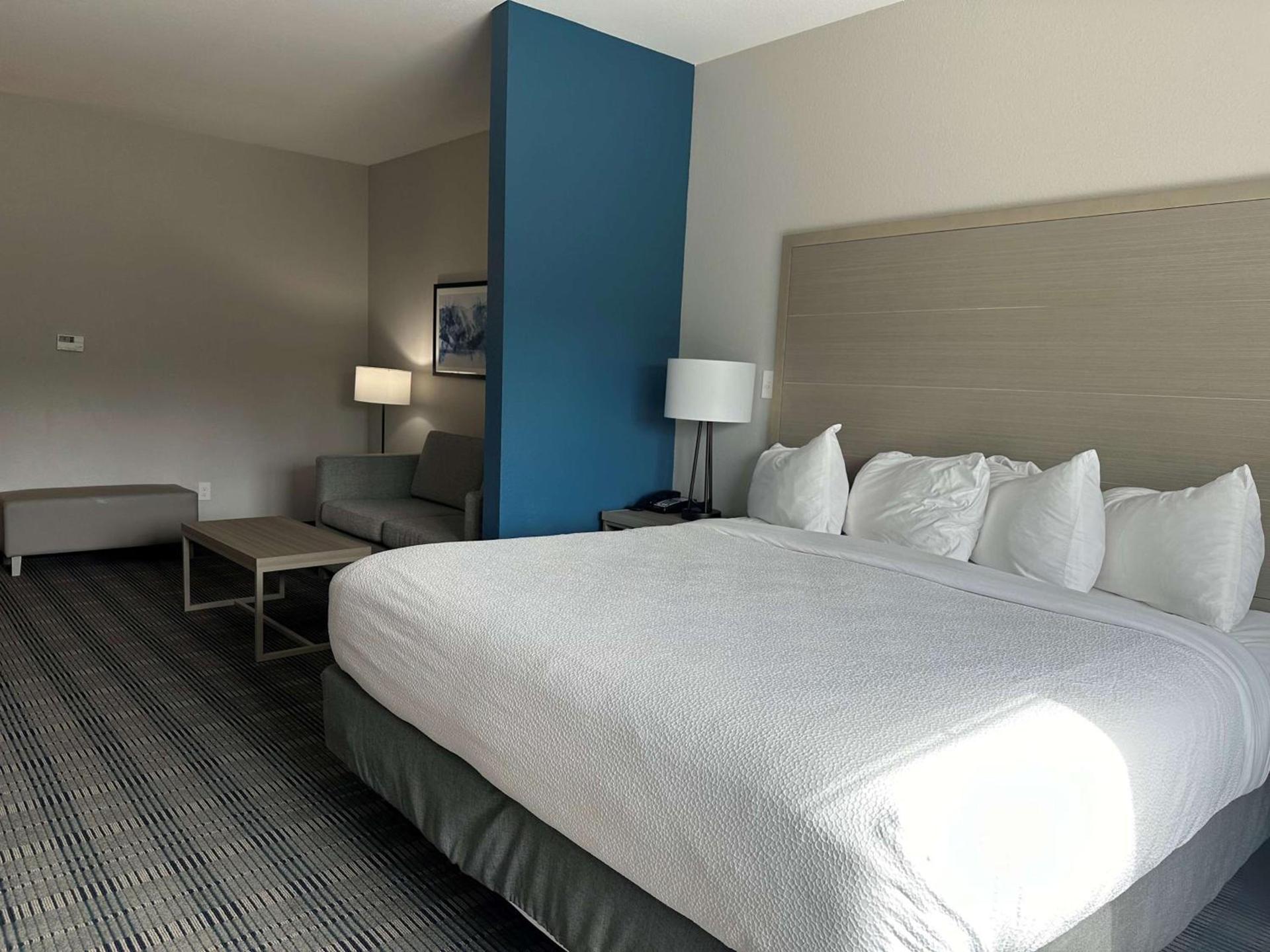 Best Western Plus Chandler photo 16