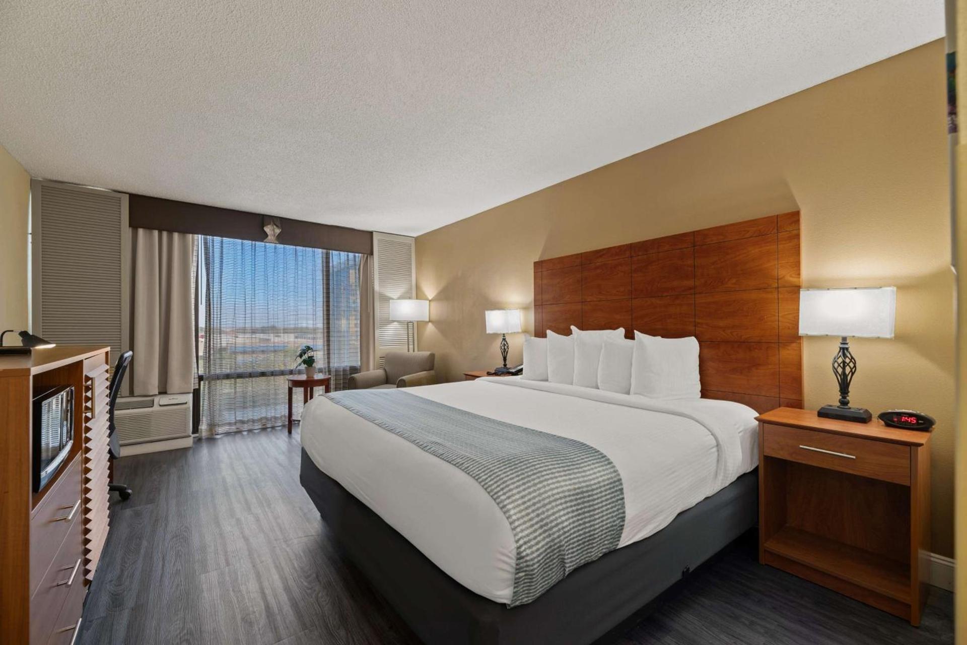 Best Western Orlando Gateway Hotel photo 4