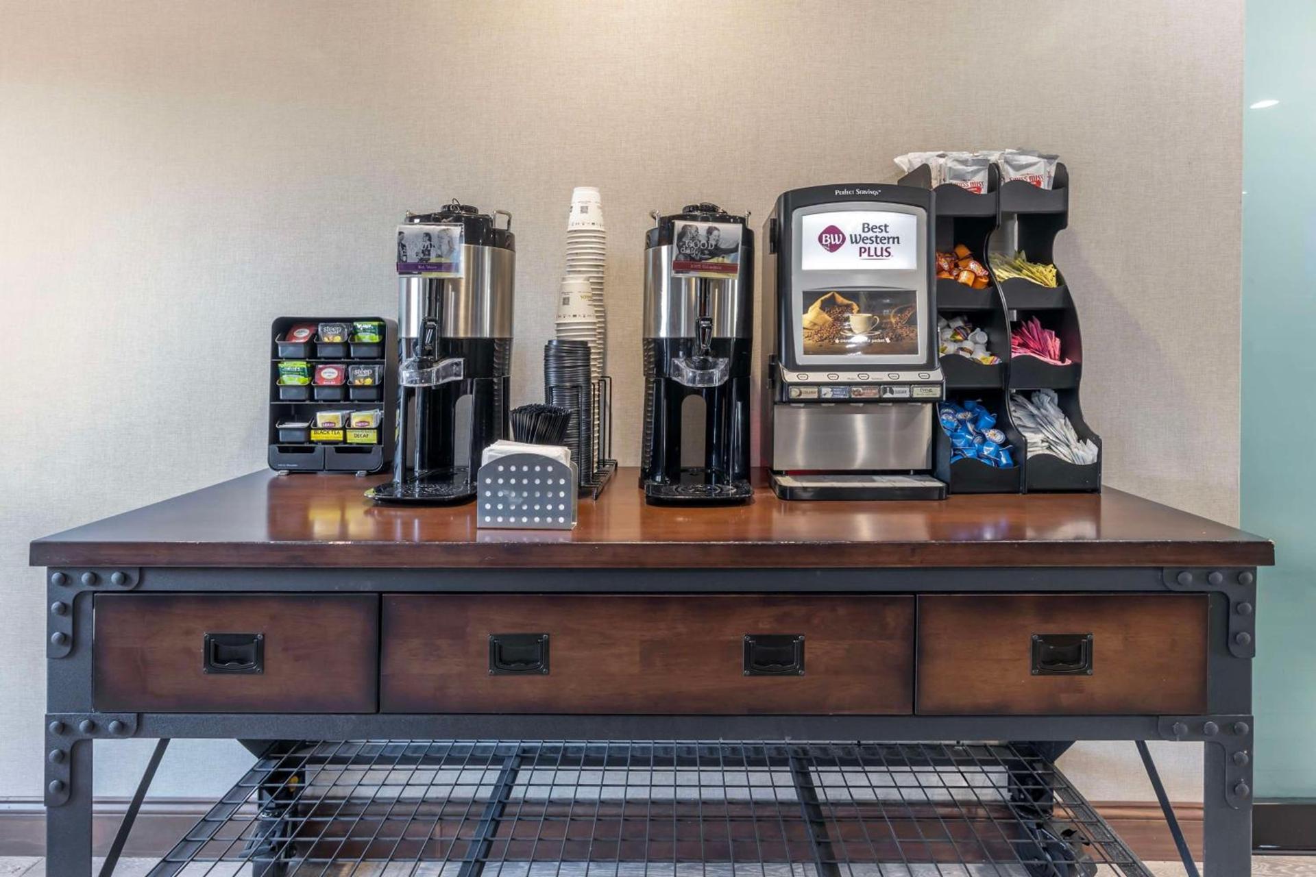 Best Western Plus Owensboro photo 30
