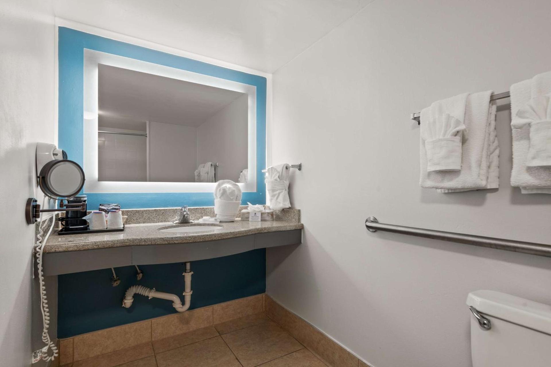 Best Western Orlando Gateway Hotel photo 43