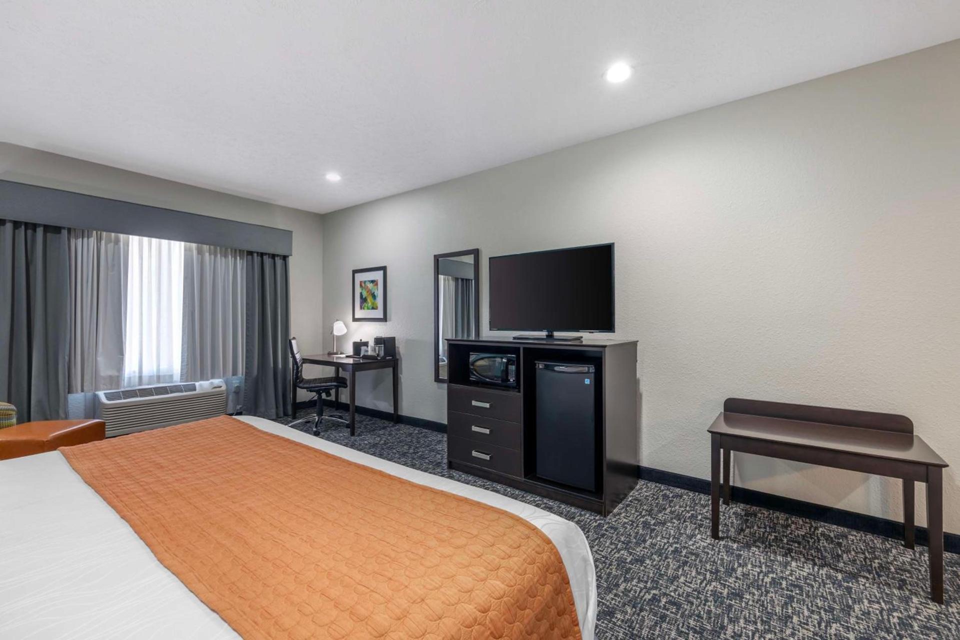 Best Western Plus Owensboro photo 19
