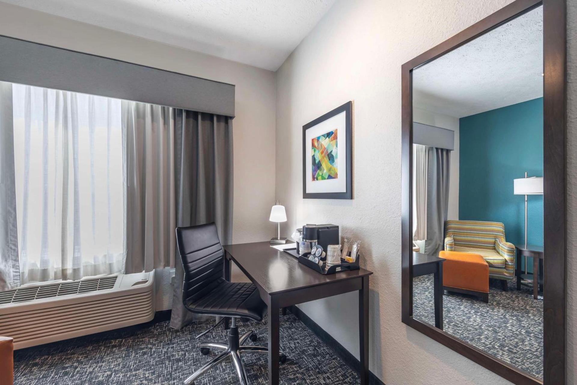Best Western Plus Owensboro photo 22