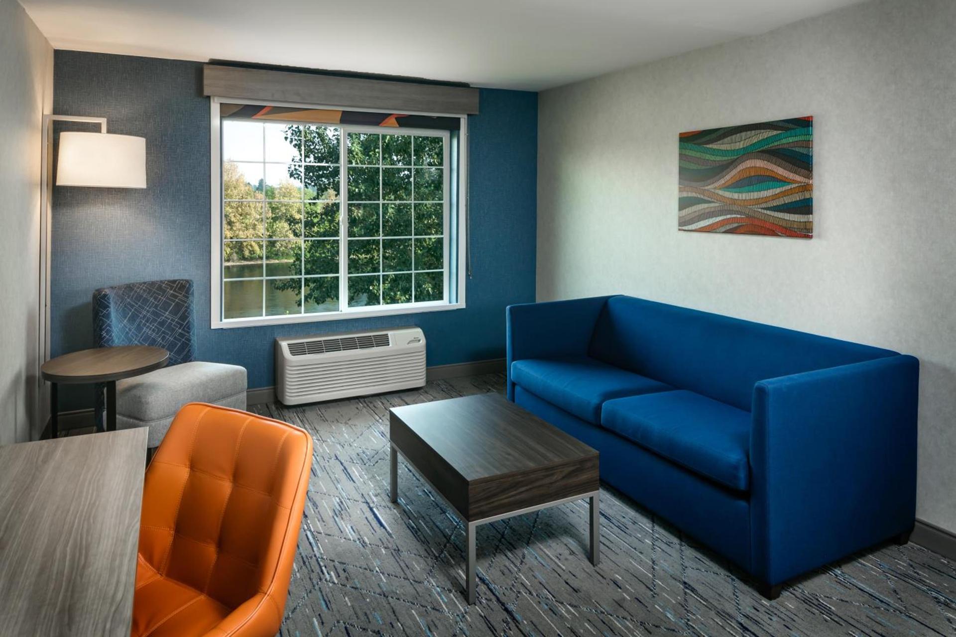Holiday Inn Express Corvallis-On the River by IHG photo 5