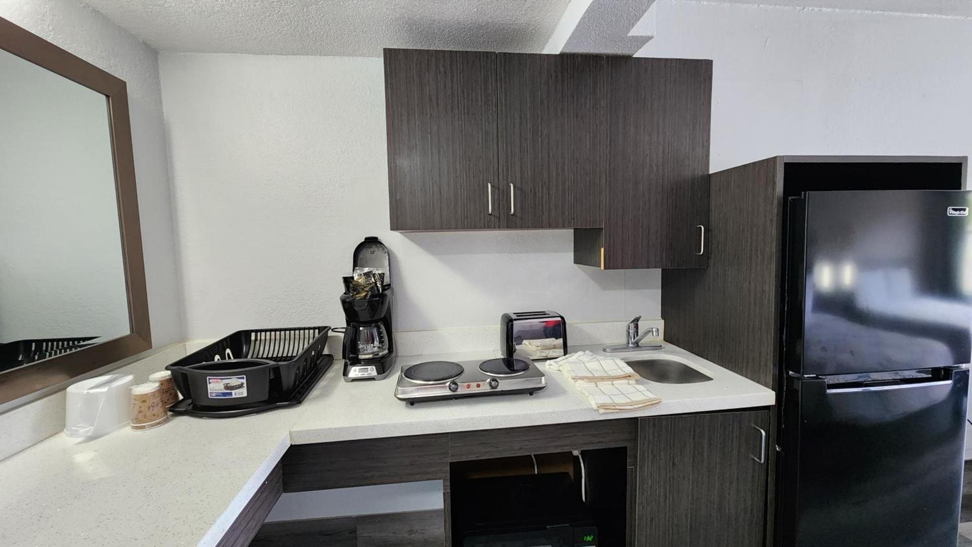 Studio 6 Houston TX Medical Center NRG Stadium photo 35