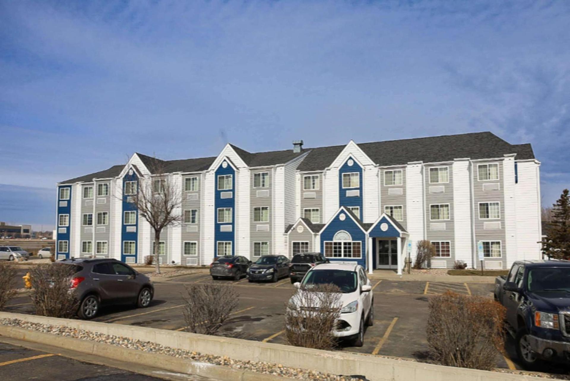 Microtel Inn & Suites by Wyndham Sioux Falls photo 4