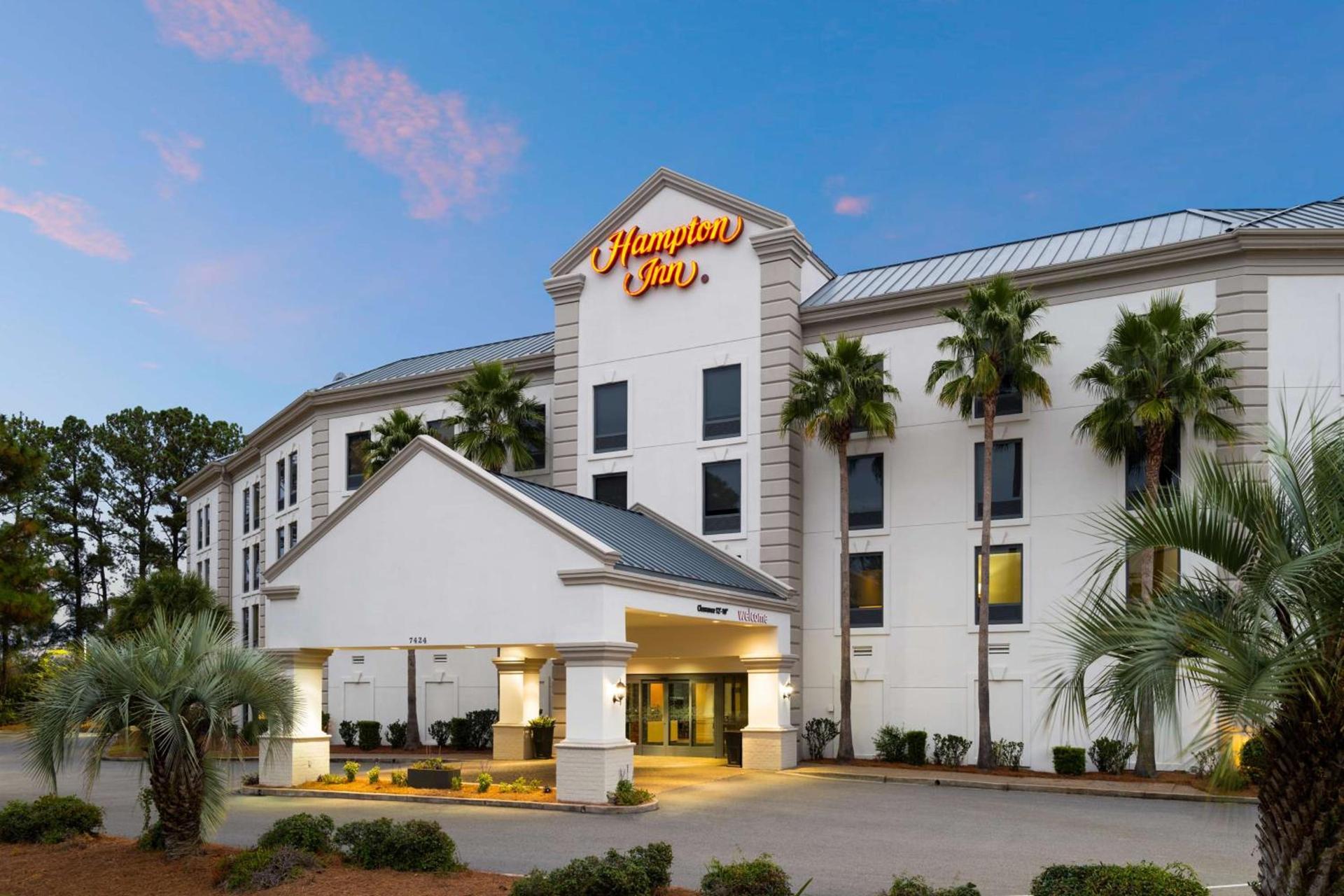 Hampton Inn Charleston North photo 1