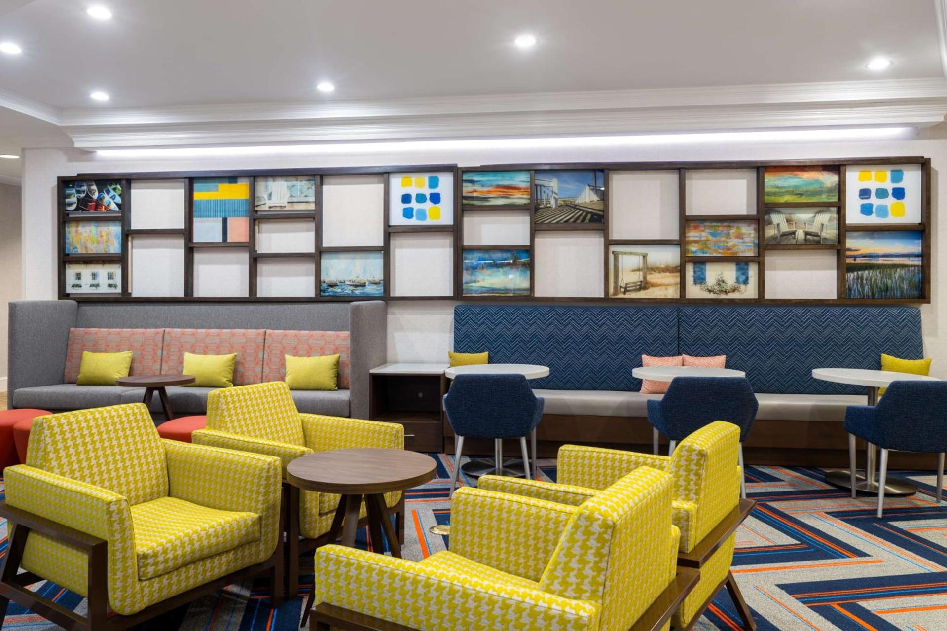 Hampton Inn Charleston North photo 3