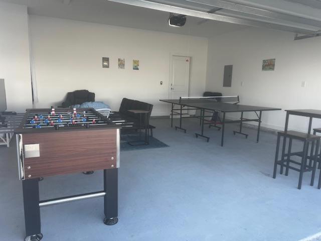 Wolf Bay Hangout photo 51
