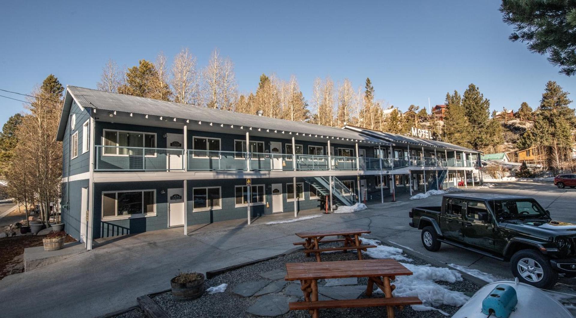 Gull Lake Lodge photo 2